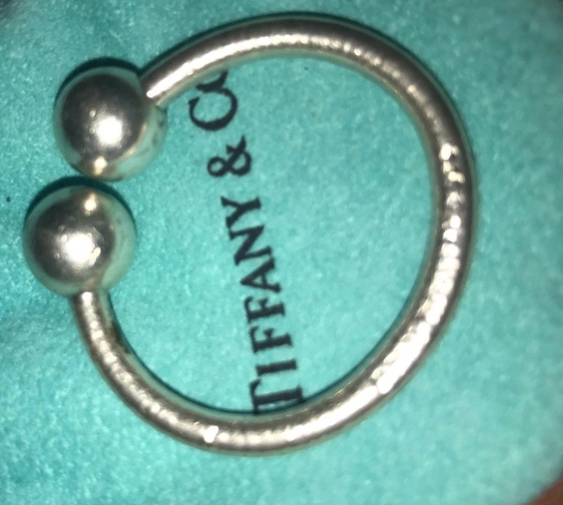Tiffany Co. Vintage 2001 Key Ring 925 Sterling Silver