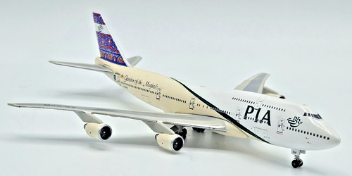 Pakistan Airlines 1/400 Boeing 747-367 Limited Edition Limox 10139 - Picture 9 of 13