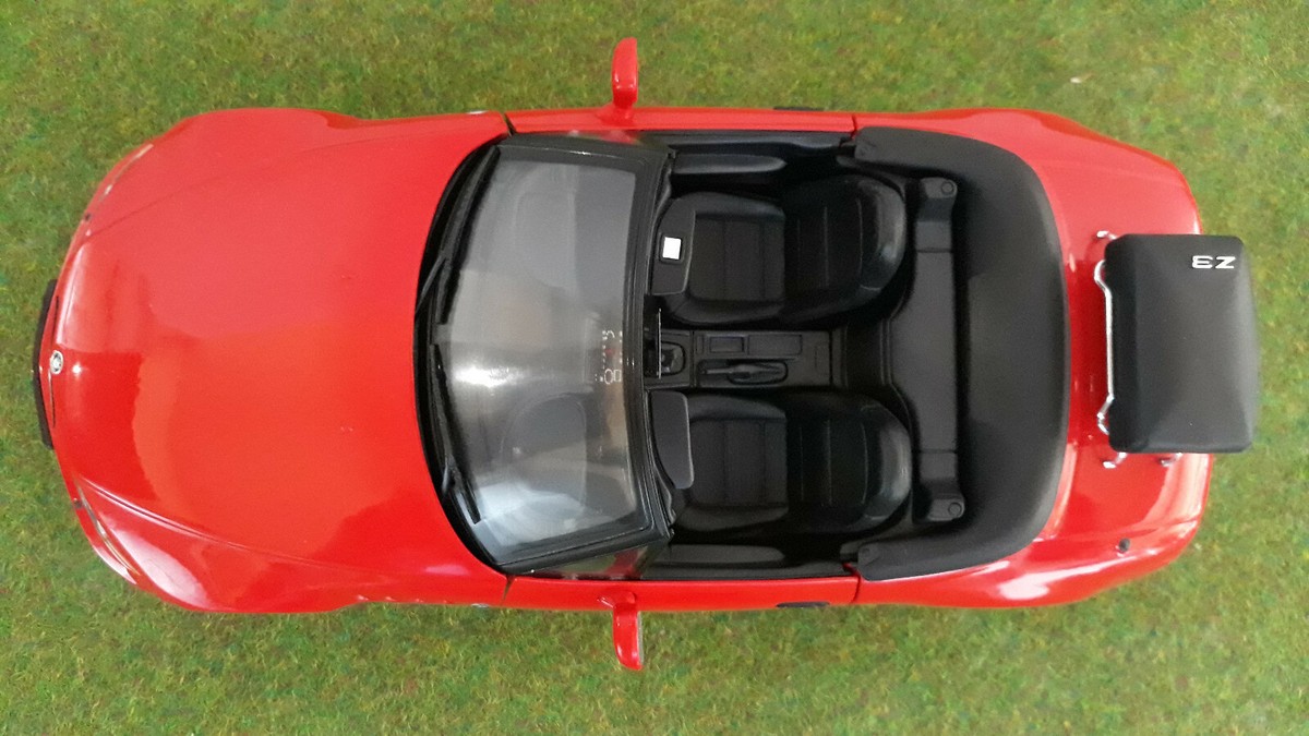UT MODELS 180 024330 BMW Z3 Roadster Rouge 1/18 Voiture Miniature Collection EUR 26,00 - FR UT MODELS 180 024330 BMW Z3 Roadster Rouge 1/18 Voiture Miniature Collection EUR 26,00 - FR