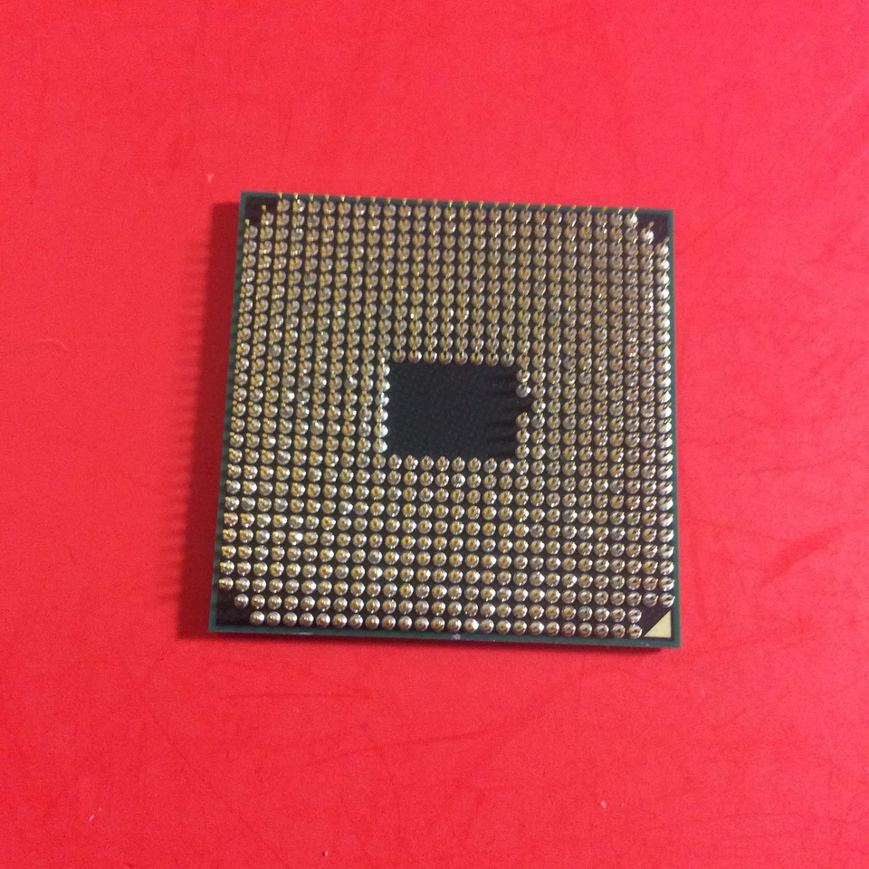 AMD E2-3000M 1.8GHz Socket FS1 1333MHz Laptop EM3000DDX22GX NT* - Image 2 of 2