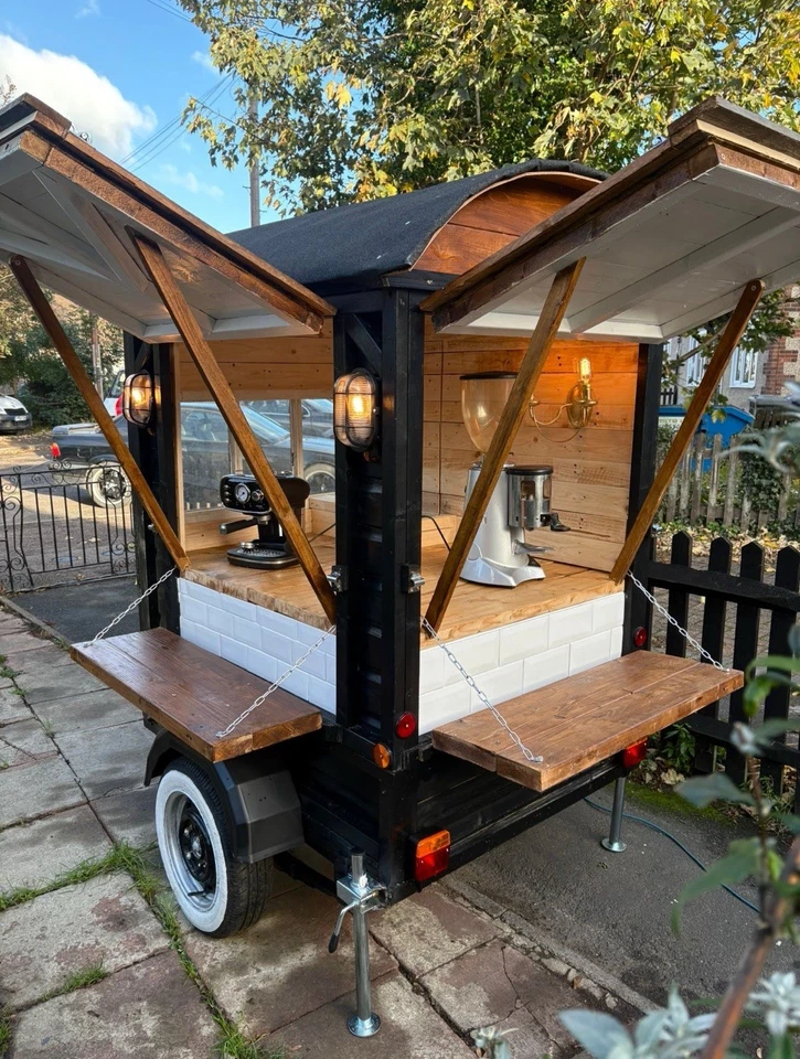Stunning Rustic Coffee Food Drinks Events Trailer Events Horsebox - Image 4 of 4