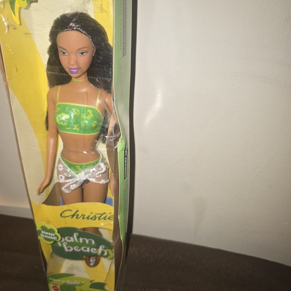 Barbie christie palmbeach みどり　未開封 Christie Barbie Palm Beach 2001 Christie Palm Beach Barbie Barbie