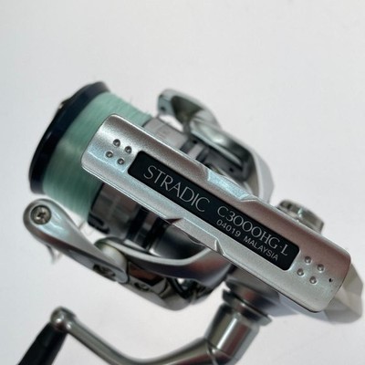 Used □□ SHIMANO 19 Stradic C3000HG 04019 Some scratches and dirt