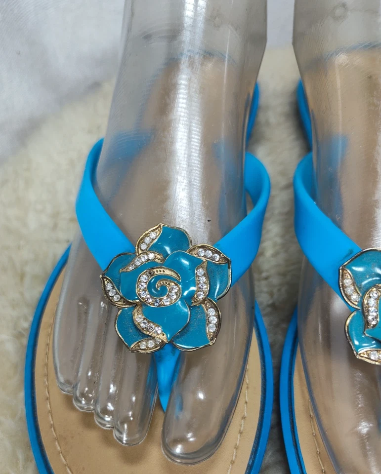 JOE BOXER WOMEN'S FLIP FLOP SANDALS WITH FLOWER ACCENT SIZE 9 - 10 TURQUOISE - Image 3 of 4