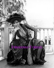 BARBRA STREISAND 8X10 Lab Photo 1969 "HELLO DOLLY" Period Costume Movie Still