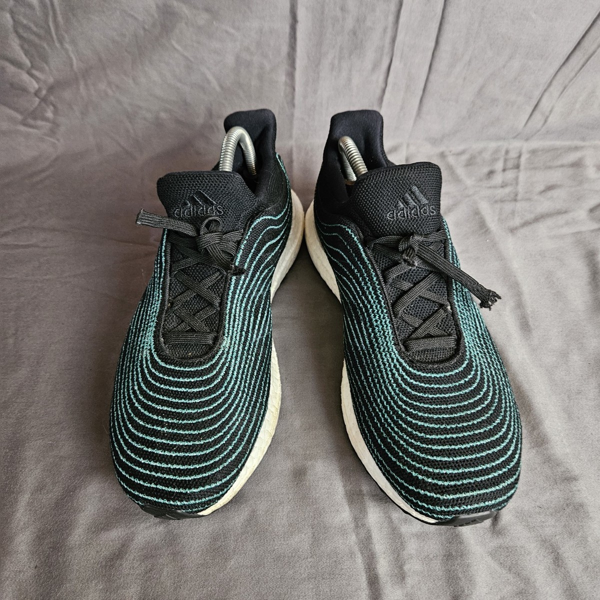 adidas gazelle silver green womens Adidas UltraBoost DNA Parley Black (2020)