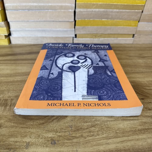 Inside Family Therapy: A Case Study in - Paperback, by Nichols Michael - Foto 2 di 13