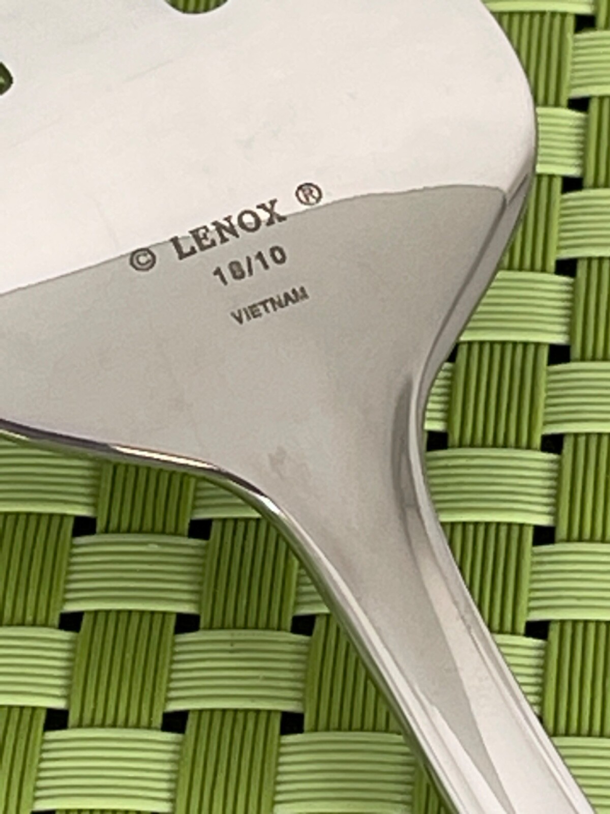 Lenox COVINGTON Stainless 18/10 Glossy NEW Smart Choice Flatware B40N