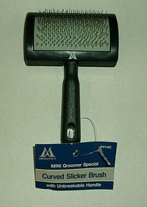 millers forge curved slicker brush
