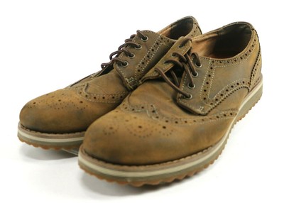 skechers wingtip