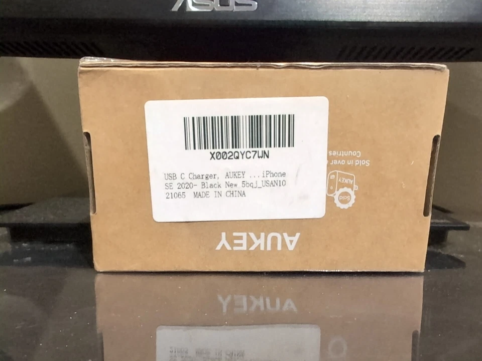 AUKEY Minima 20W USB-C PD Charger PA-Y20S - Image 4 of 4