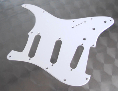 Fender Squier Pickguard - White / Weiß - SSS - Einlagig