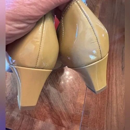 ARA SAND COLORED CLOSE 2.5" HEELS US SIZE 8 - Picture 6 of 8