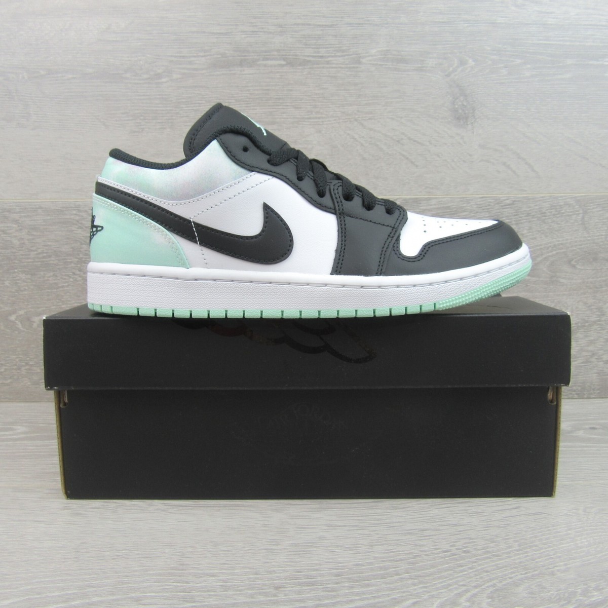 Air Jordan 1 Low SE Tie-Dye Shoes Mens Size 11 NEW DM1199 Air Jordan 1 Low SE Tie-Dye Shoes Mens Size 11 NEW DM1199
