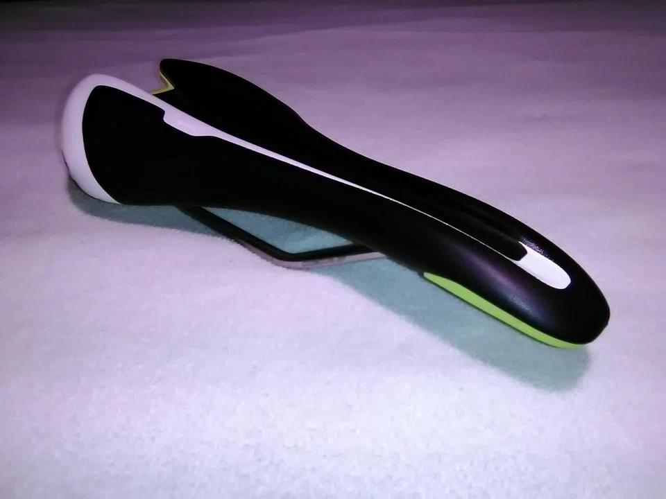 Giant SL Saddle. NARROW Road bike seat. FOWARD. 219g. Cycling Bike parts YELLOW - Image 3 of 4