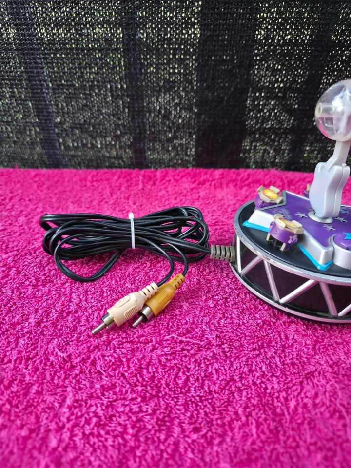 Disney Hannah Montana Plug & Play TV Video Game Handheld Console Jakks Pacific - Image 3 of 4