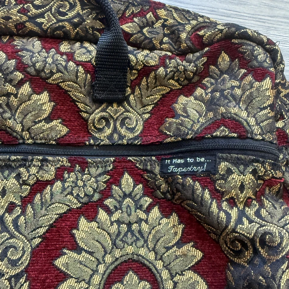 Tem que ser... Tapeçaria! Pasta Damasco Bolsa para Laptop Ouro Vermelho Preta Alça Superior - Imagem 2 de 4