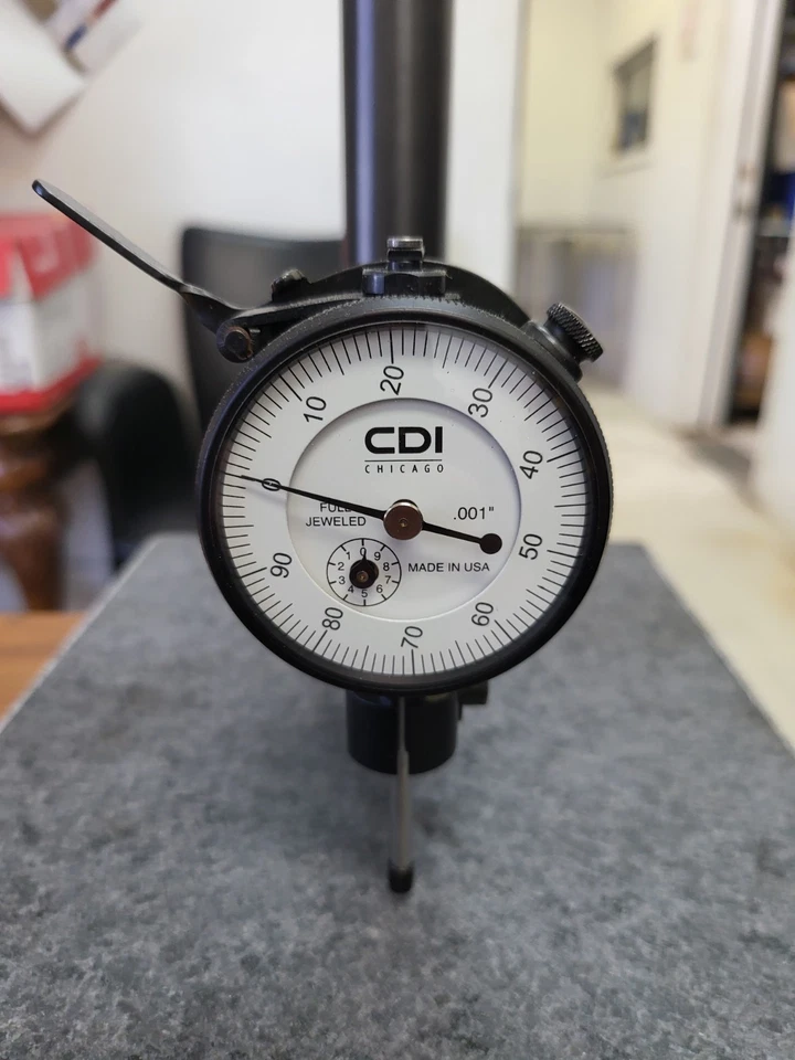 CDI Chicago Dial Indicator Co. 26104CJ-LLL con base de granito 8x12 Modelo: 60812-S Foto 4 de 4