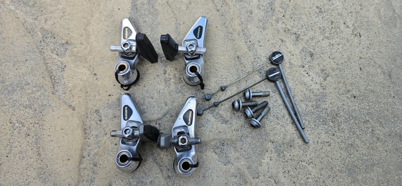 Shimano DX M650 cantilever brakes