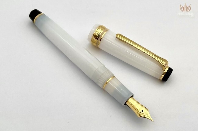 SAILOR PRO GEAR SLIM SHIKI-ORIORI 4 SEASONS SHIZURIYUKI WHITE LAME