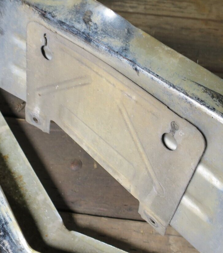 1964 Buick Electra Wildcat LeSabre Front Bumper Plate Holder Bracket
