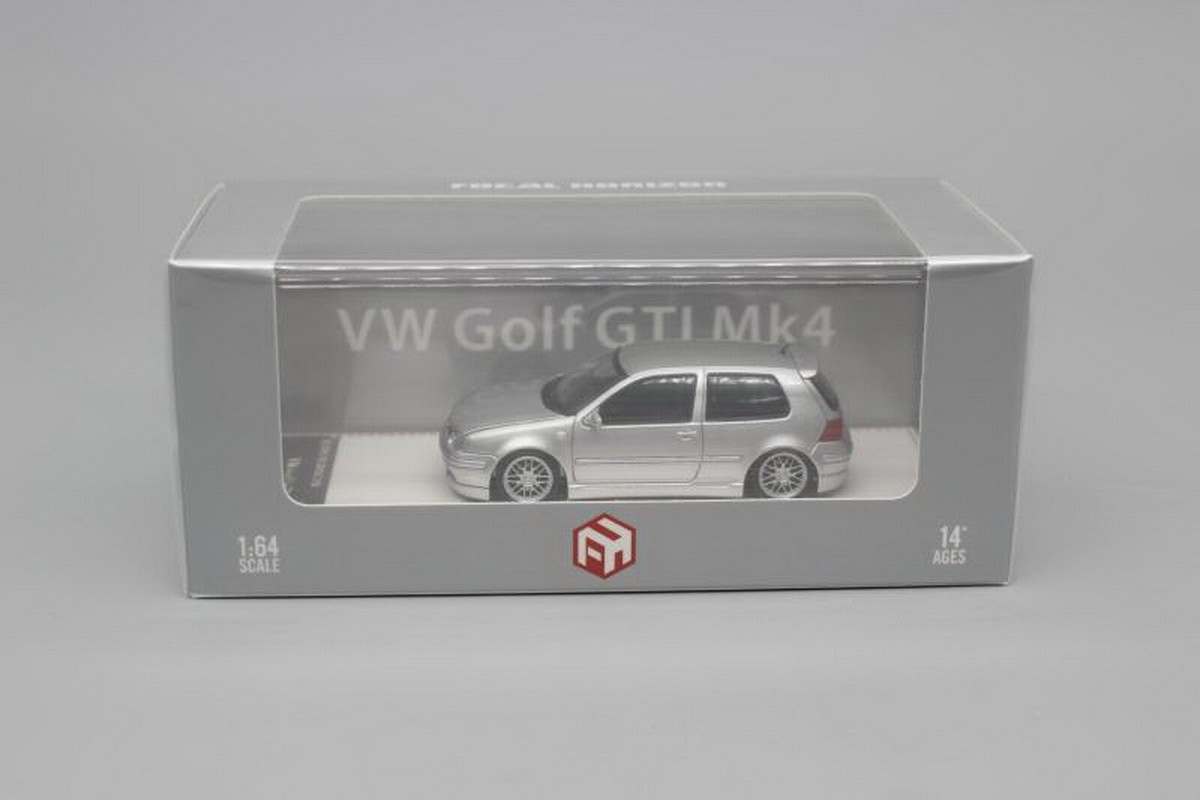 t*f様 Volkswagen 歴代Golf ミニカーセット 非売品 限定版 1974 VOLKSWAGEN GOLF GTI WIDEBODY #78 