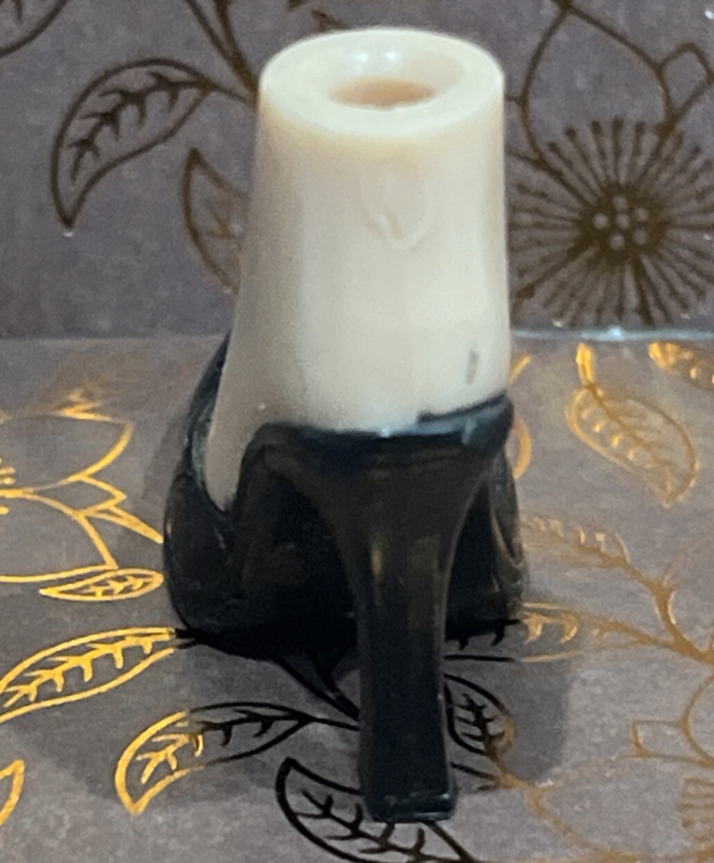 Picture 4 of 5