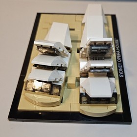 LEGO ARCHITECTURE: Sydney Opera House (21012) 100% Complete.  No Box Or Manual.