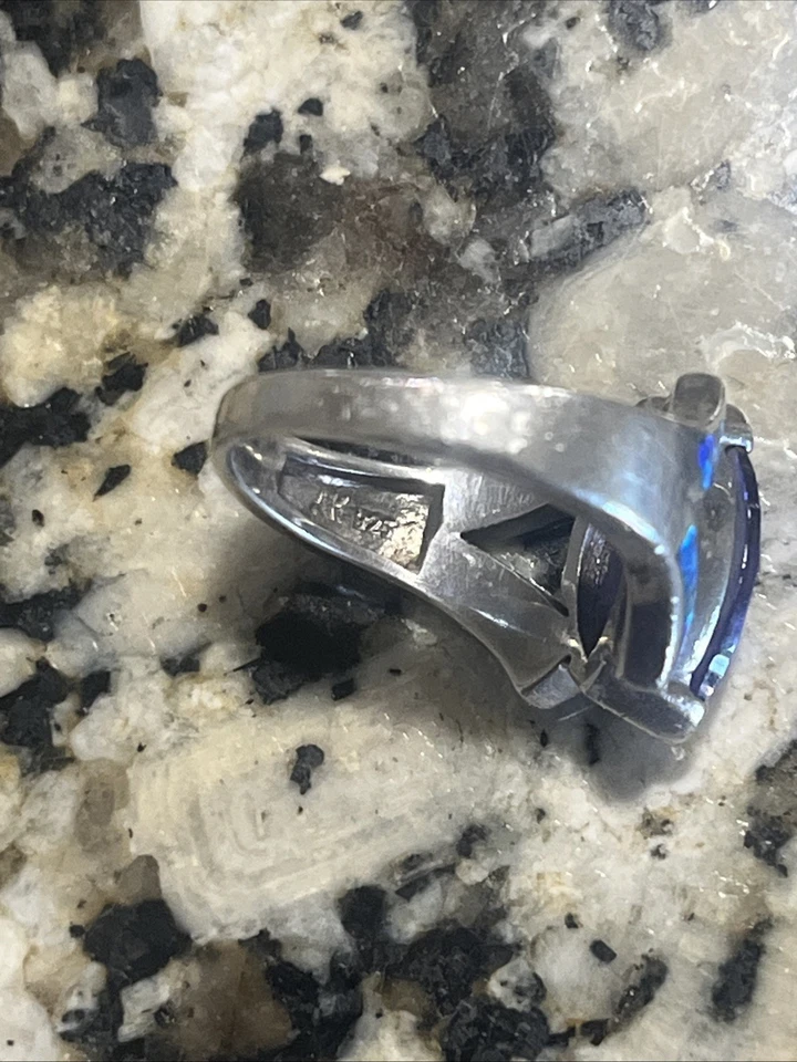 Anillo vintage de amatista de ley 925 y ópalo azul talla 6,75 Foto 2 de 4