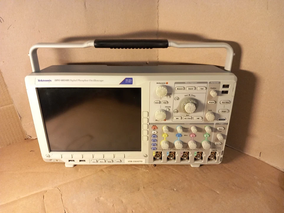 Tektronix DPO 4034B Digital Phosphor Oscilloscope 350Mhz 2.5GS/s - Image 3 of 4