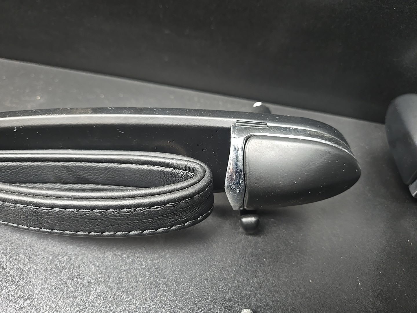 M139 03-13 Maserati Quattroporte Interior Roof Headliner Grab Handle Set OEM