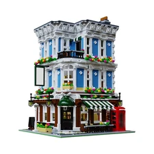 London Street Corner Pub MOC 3409pcs Modular Building with Full Interior Details