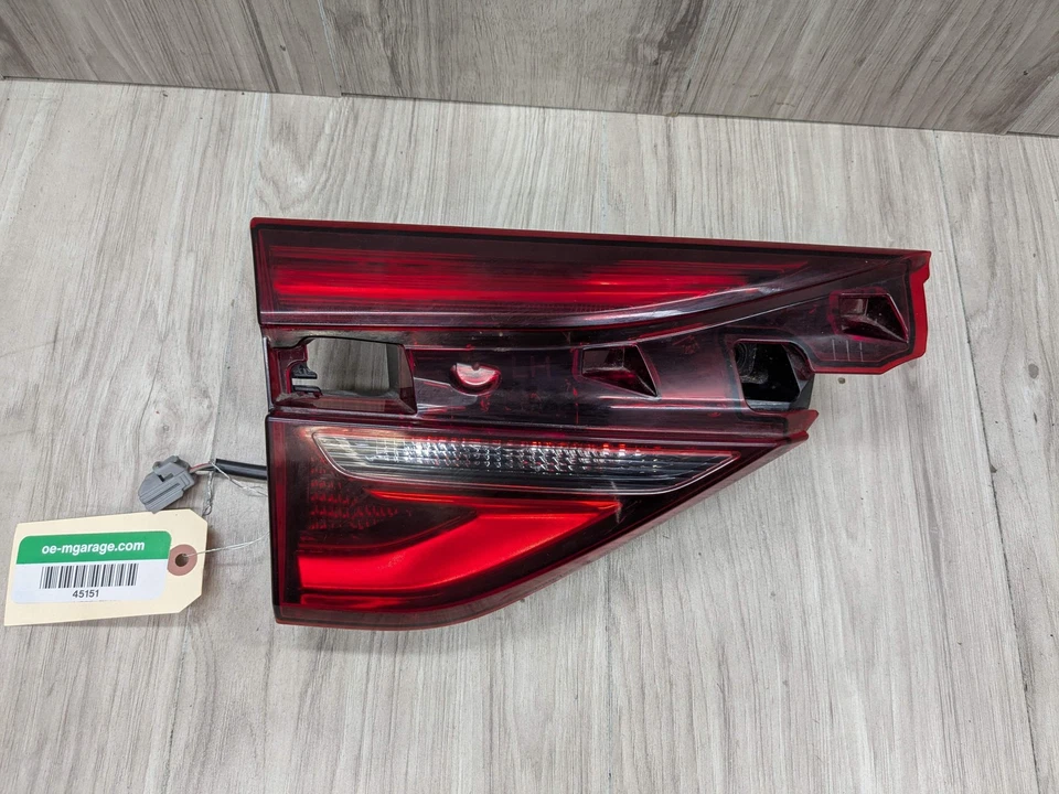 18-21 OEM BUICK Enclave Rear Left Driver Side Inner Stop Lamp Tail Light - Image 4 of 4