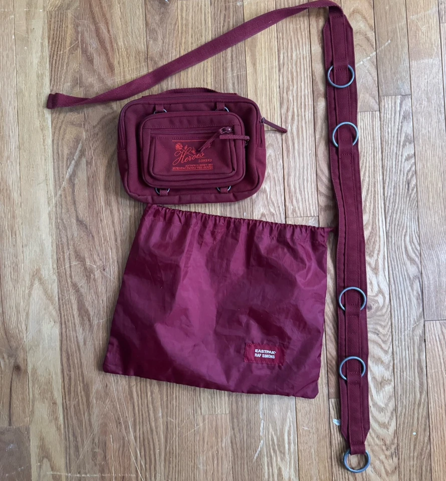 Bolsa de cintura EASTPAK × RAF SIMONS -- VERMELHA - Imagem 2 de 4