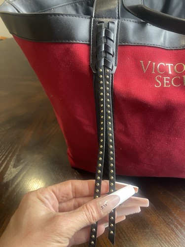 Victoria's Secret Large Tote Bag Red Canvas Black Trim Bronze Studs New 23" x 13 - Picture 4 of 9