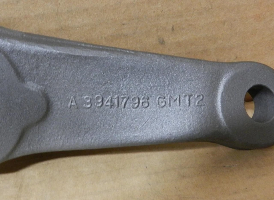 Chevrolet GMC Trucks 1969 4x4 dirección manual usado brazo Pitman 3941796 GMT Foto 2 de 4