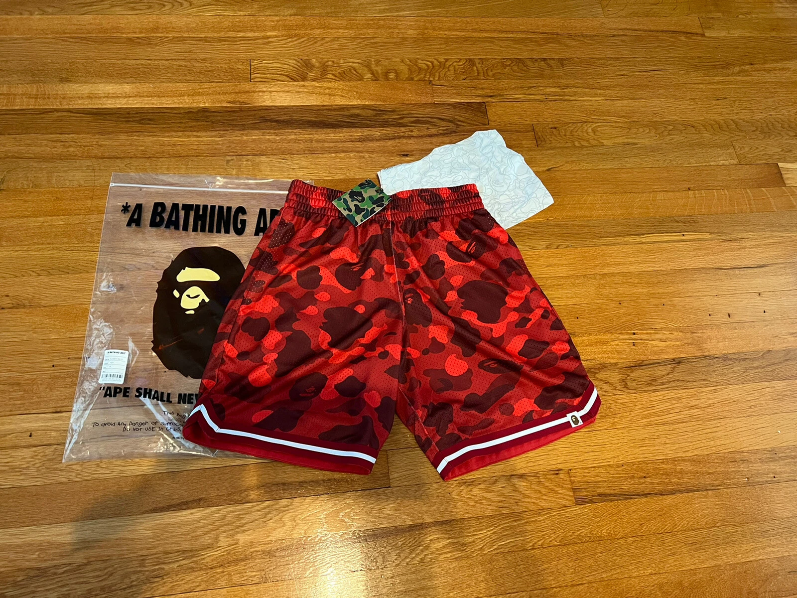 Short de basket ball couleur camouflage large coupe A Bathing Ape taille moyenne suprême