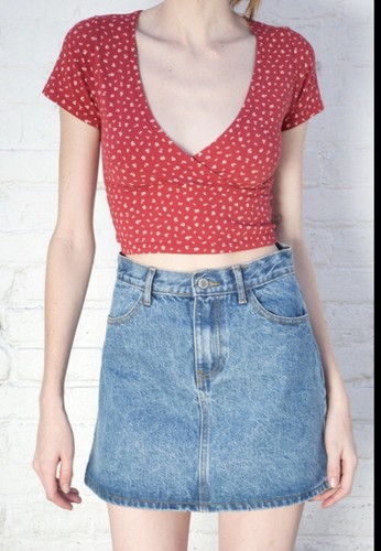 brandy melville red/white floral cross 