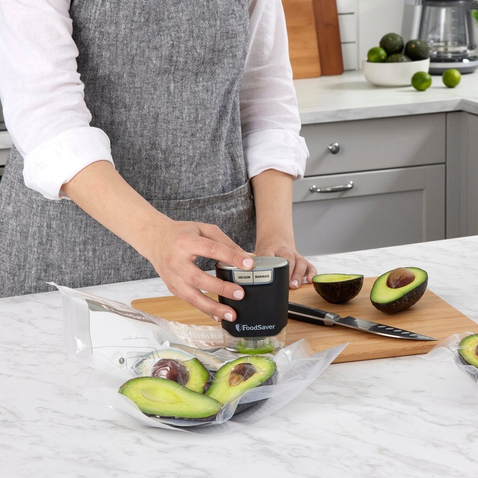 FoodSaver Reusable Gallon Vacuum Zipper Bags, for use with FoodSaver