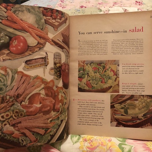 BETTER HOMES AND GARDENS SALAD BOOK COOKBOOK - 1958 HARDBACK Very Good Co - Imagen 7 de 12