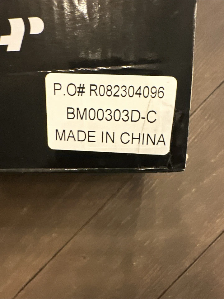 um motor de ventilador premium BM00303D-C, R082304096. Compatibilidade desconhecida. - Imagem 2 de 4