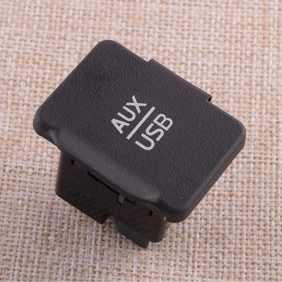 AUX Versa Audio Auxiliary Versa Note 2015-2017 28023-9KF1A USB Fit For Nissan θ - Image 4 of 4