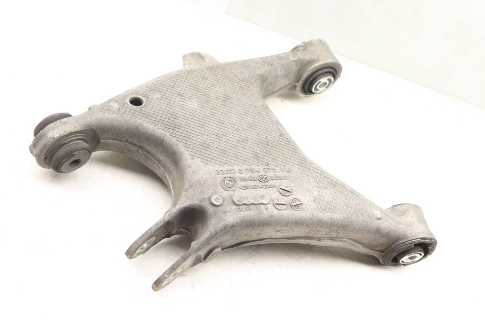 2011-2013 BMW ALPINA B7 - REAR LEFT Lower Control ARM 6794875 - Image 3 of 4