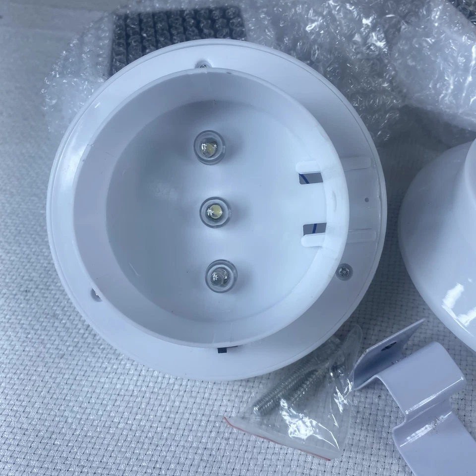 Bell+Howell Gutter Lights Solar Powered Outdoor LED Set of 6 Weatherproof White - Image 4 of 4