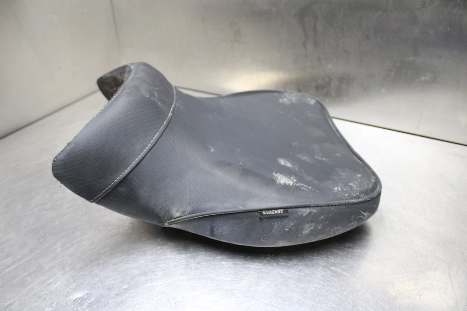 99-02 SUZUKI SV650 FRONT DRIVERS SEAT PAD SADDLE PILLION SARGENT SUPER CELL FOAM Foto 2 de 4