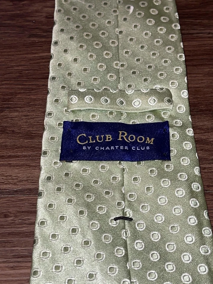 Corbata cuadrada Club Room by Charter Club de seda para hombre salvia verde punto geométrico Foto 3 de 4