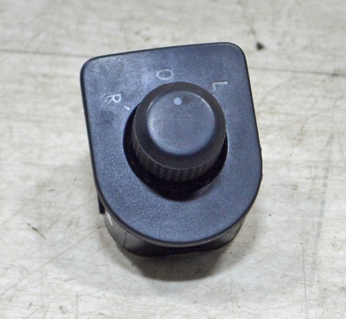 VW Bora Limo 1J5 1999 Schalter Spiegel Verstellung Tür vorne LINKS #148769-G238