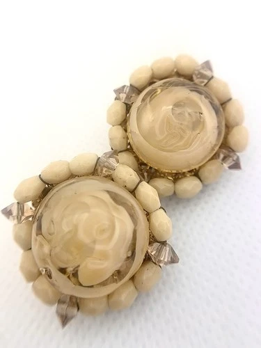 Miriam Haskell Signed Vintage Art Glass Bead Gold Tone Clip On Earrings