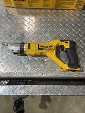 DeWalt 20V Max Cordless 18-Gauge Swivel Head Shears - DCSR91B - Dull
