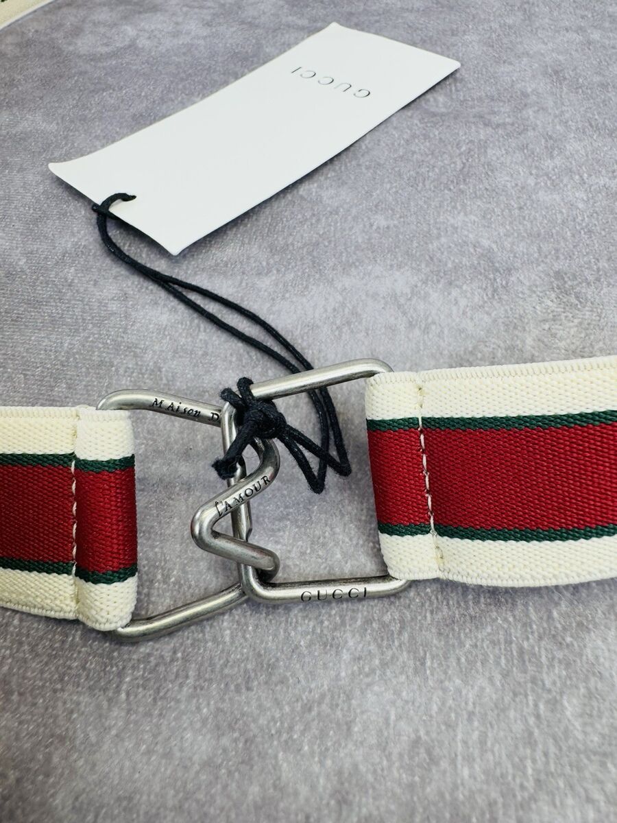 Gucci NWT Mens Logo Stripe Elastic Belt White Red Stretch Gucci NWT Mens Logo Stripe Elastic Belt White Red Stretch